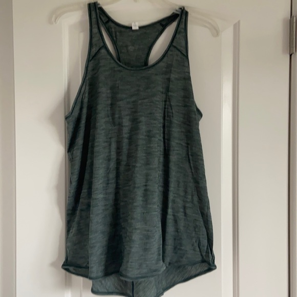 lululemon athletica Tops - Lululemon Essential Tank